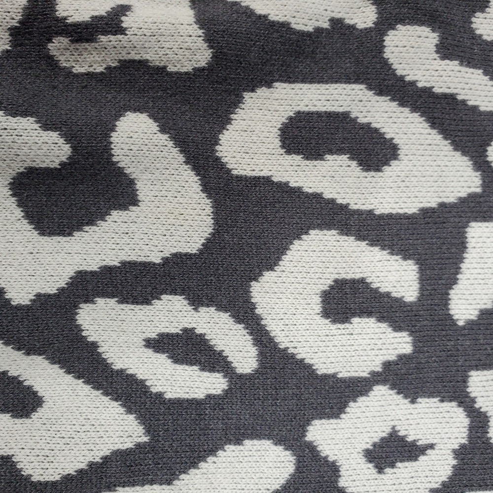 Lane Bryant Womens Grey White Leopard Print Crew Neck Pullover Sweater 14/16 NWT - Picture 4 of 11